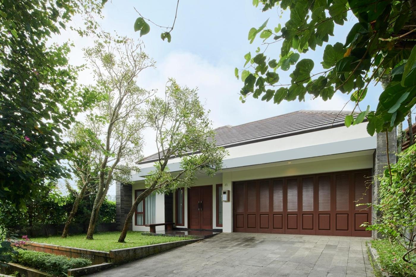 Hikari Hill View Villa 7 Bedrooms With A Private Swimming Pool And Billiard Bandung Bagian luar foto